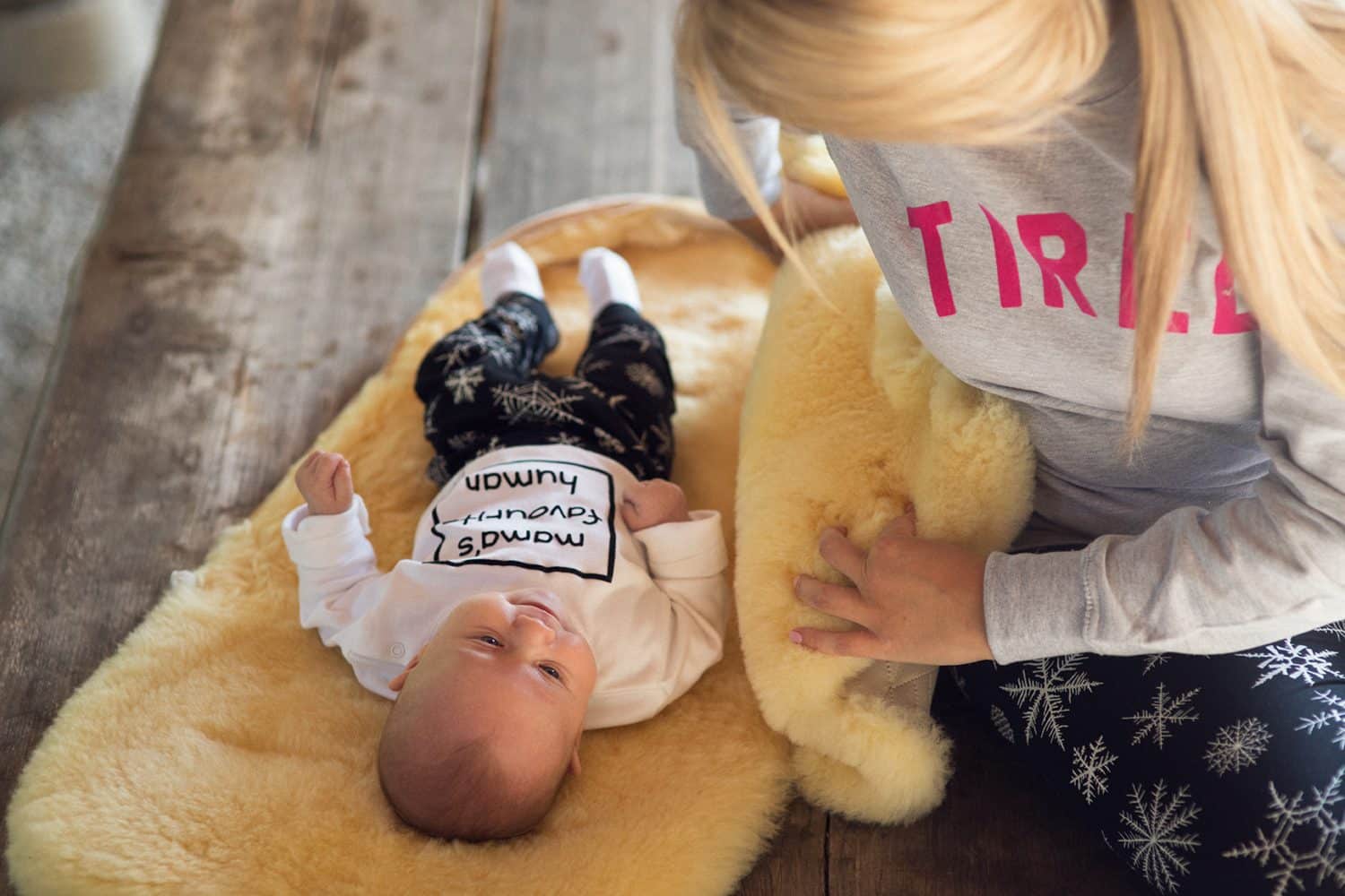 Black sheepskin footmuff