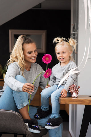 Dark grey Sheepers women and child matching slippers