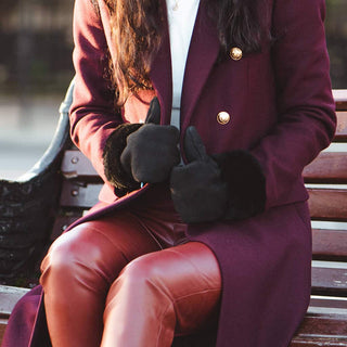 original_black-sheepskin-wwomens-mitten