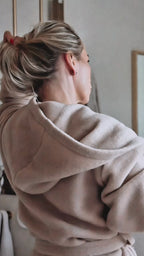Woollen beige bathrobe